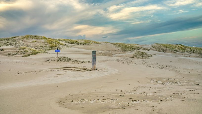 Coastline with the North Sea beach and the dune landscape by eric van der eijk