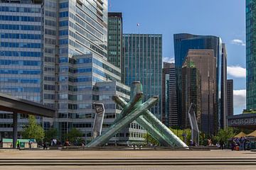Canada Place & Olympic Cauldron van Franksfotoforum