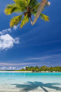 One Foot Island, Aitutaki - Cook Islands by Van Oostrum Photography