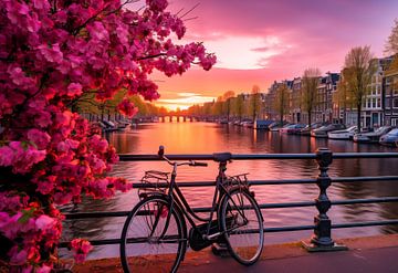 Prachtige zonsopgang boven Amsterdam, Nederland, met bloemen en fietsen op de brug in de lente van Animaflora PicsStock