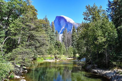 Demi-dôme dans le parc national de Yosemite