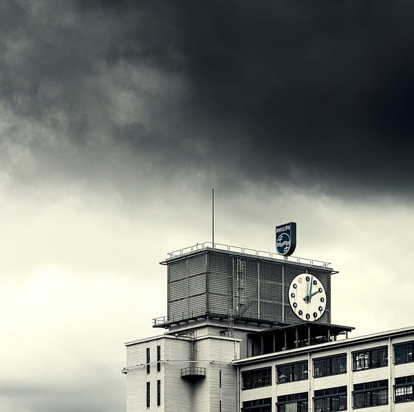 Uhrengebäude Philips, Strijp S, Eindhoven von Keesnan Dogger Fotografie