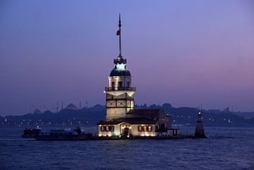 Istanbul meidentower van Fikri calkin