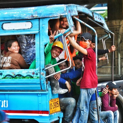 Blije forensen in Bangkok