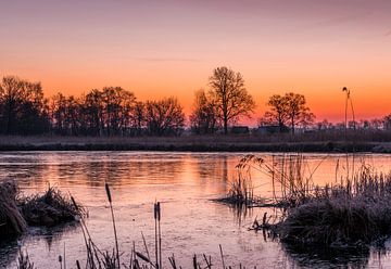 Huizen bij Kalenberg Overijssel in de winter van Daan Kloeg