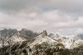 Drei Zimtgipfel - Drei Sätze | Berge in den Dolomiten, Italien von Wianda Bongen