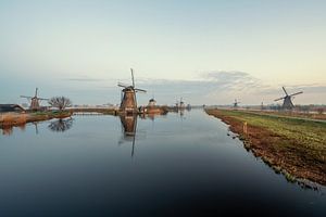 Windmolens in de ochtend van Maikel Brands