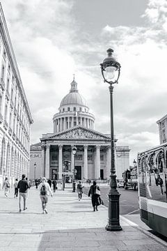 Pantheon in Paris by Bianca  Hinnen