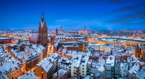 Winter skyline van Hannover, Duitsland