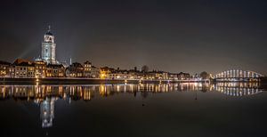 Skyline Deventer by night by Hans Brasz