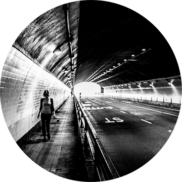 Licht in de tunnel met perspectief van Joris Louwes