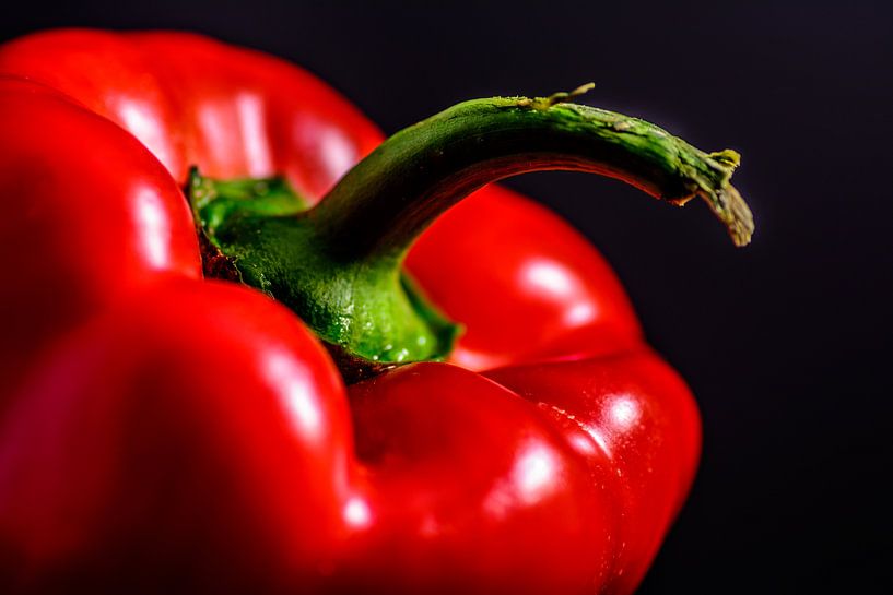 A red sweet pepper by Patrick Herzberg