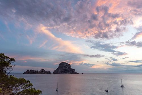Zonsondergang Cala d'hort Ibiza, Es Vedra
