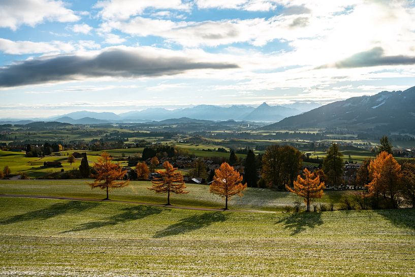 Autumn view over the Ostallgäu by Leo Schindzielorz