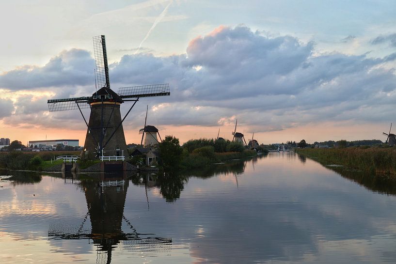Kinderdijk in the evening by Marijke van den Berg