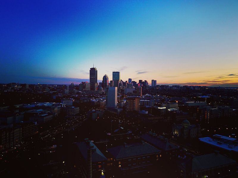 Boston by Hello Pompoyo