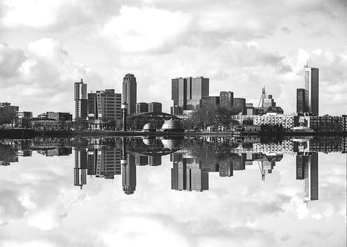 Skyline von Rotterdam in Schwarz und Weiß