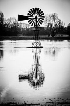 windmolen reflectie van Wim de Vos