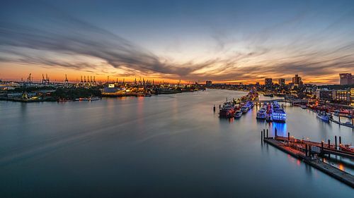 Sunset in the port of Hamburg