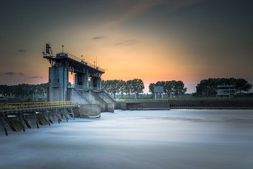 Sluis Belfeld Limburg sunset