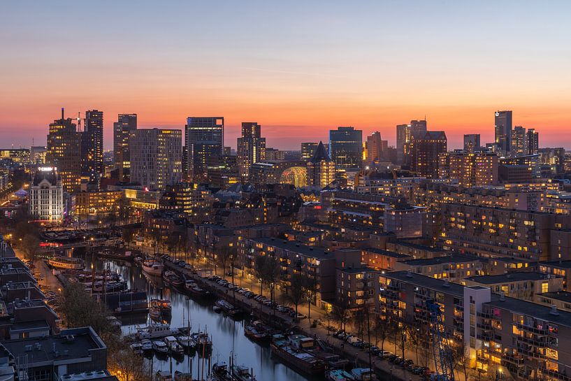 Le centre-ville de Rotterdam au coucher du soleil par MS Fotografie | Marc van der Stelt