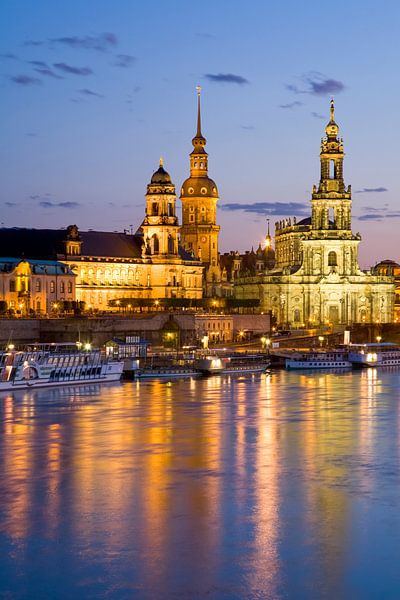 Brühlsche Terrace in Dresden by night by Werner Dieterich