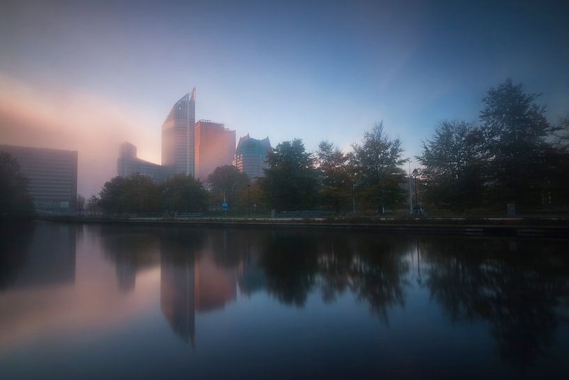 Foggy sunrise in The Hague by Ilya Korzelius