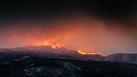 "Feuer" am Vulkan Fagradalsfjall in Island von Eddy Westdijk Miniaturansicht