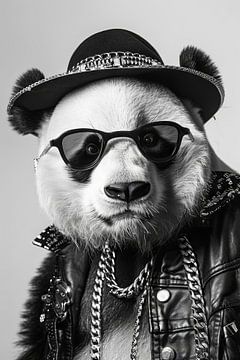 Panda in leren jas en zonnebril poseert van Felix Brönnimann