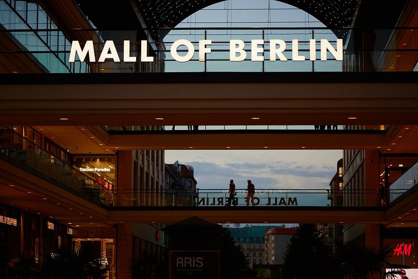 Berlin by Hello Pompoyo