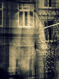 Blote droom. Oftewel: naakte rug in een Maastrichts casino. by Anneriek de Jong