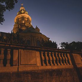 Christus Kerk Mannheim na zonsondergang van Sven Frech