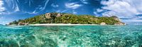 Seychellen met uitzicht op het eiland La Digue. van Voss Fine Art Fotografie thumbnail