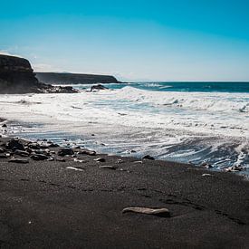 Beach of Ajuy by Dustin Musch