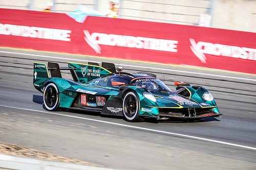 ASON MARTIN VALKYRIE HYPERCAR LE MANS 2026