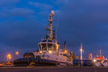 Sleepboot Ginger aan de kade van Jan Georg Meijer