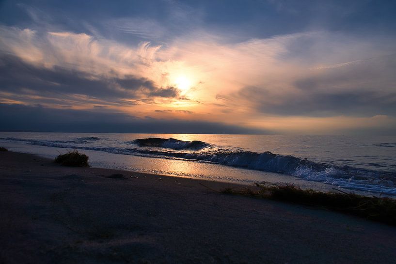 Sunset on the beach of the Baltic Sea, romantic by Martin Köbsch