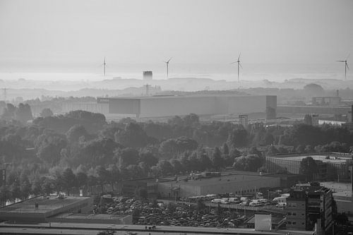 Utrecht zuid en Houten tijdens zonsopgang in Zwart-wit