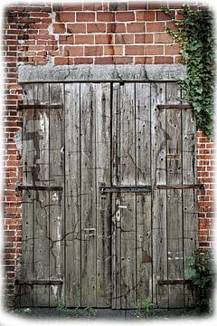 Gateway to the past by Rolf Pötsch