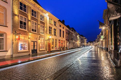 Bergen op Zoom in het blauwe uur