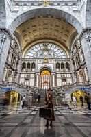 Waiting forever (Antwerp-Central Station)