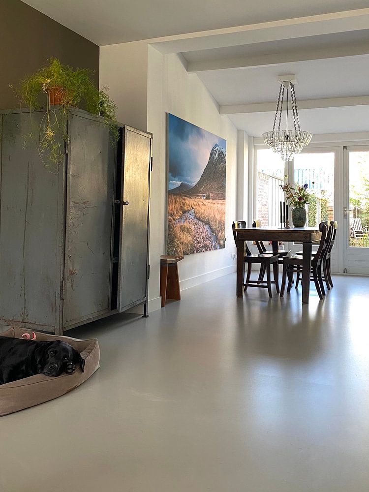 Cottage by the river in Glencoe  by Bob Slagter 