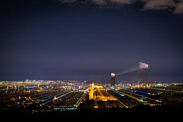 Sevilla in de nacht van Niels Bronkema