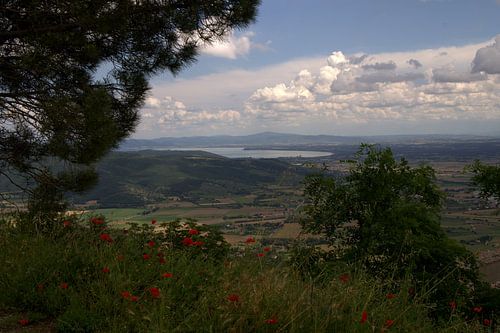 Uitzicht vanuit Cortona over Lago Trasimeno