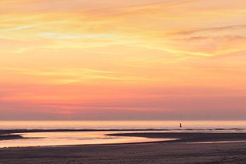 wenn die Sonne gerade hinter dem Horizont verschwunden ist