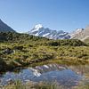 Aoraki/Mount Cook reflektiert in einer Fünf, Neuseeland von Armin Palavra