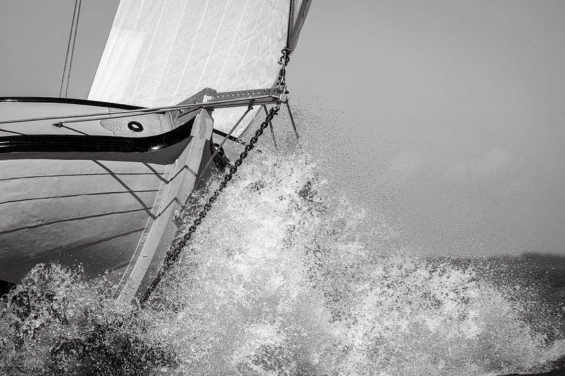 Through the wave by ThomasVaer | Tom Coehoorn