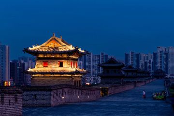 The city wall of Datong in China by Roland Brack