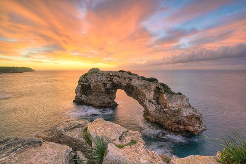 Es Pontàs on Mallorca shortly before sunrise