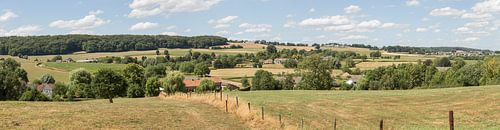 Panorama van de Zuid-Limburgse heuvels bij Epen